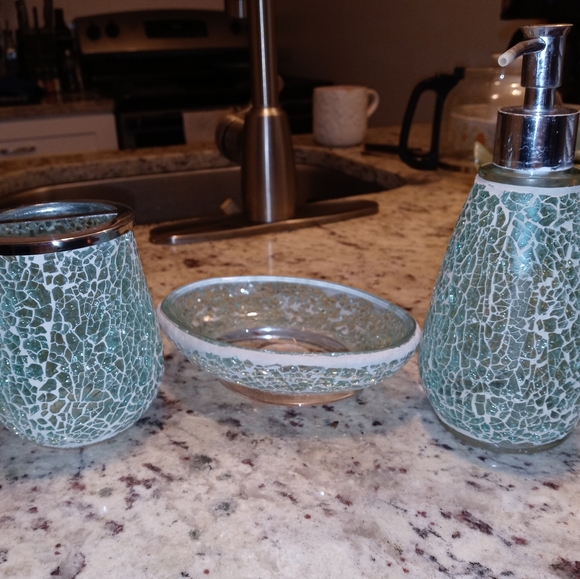 Bath set - Picture 3 of 4